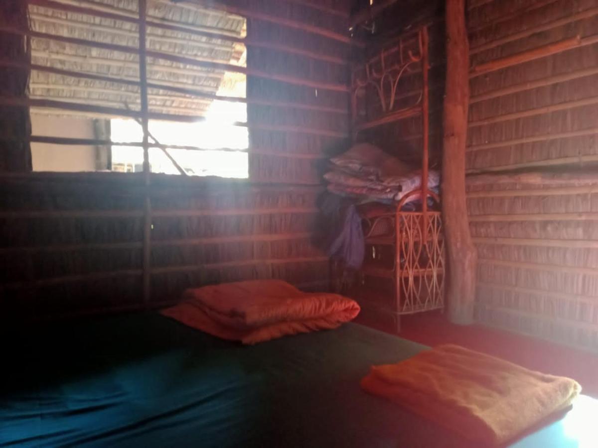 About Sarin Homestay Battambang Bagian luar foto