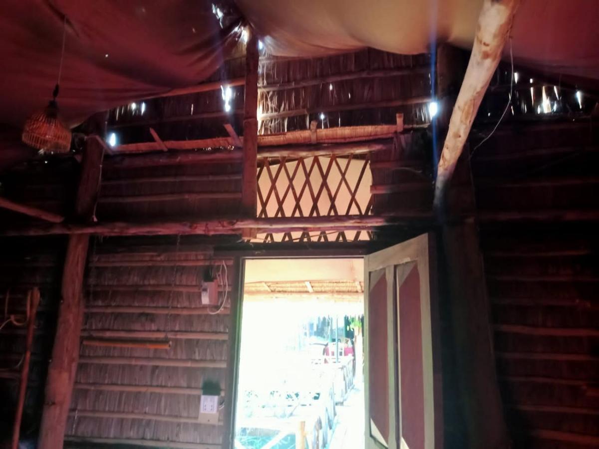 About Sarin Homestay Battambang Bagian luar foto